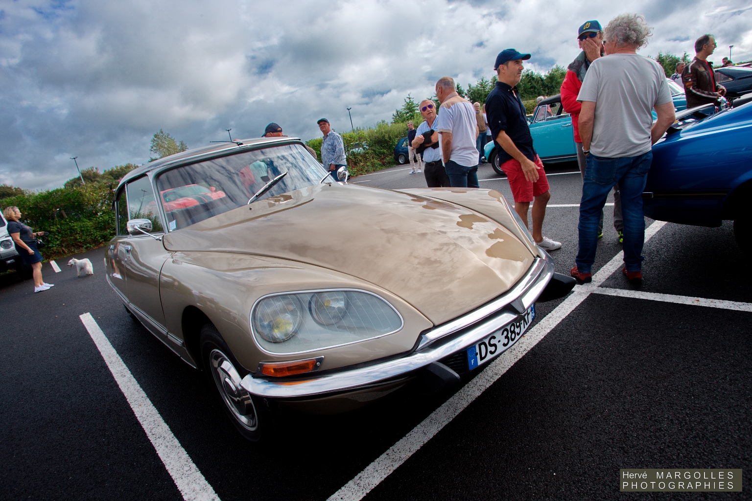 Citroen DS 21-02.jpg